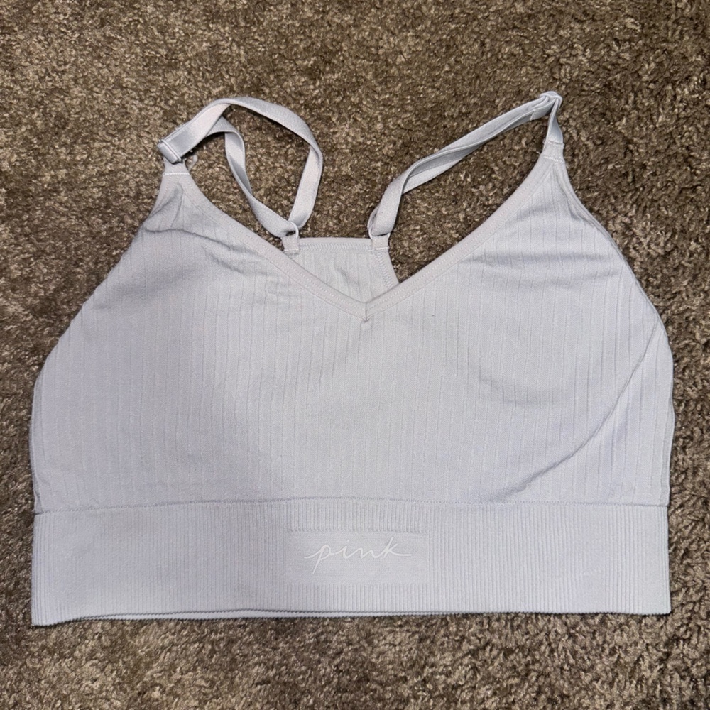 VS PINK light gray seamless v-neck sports bra